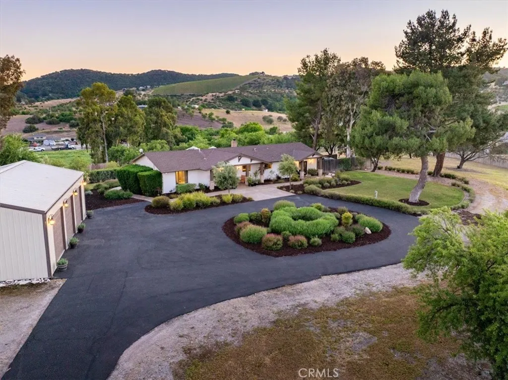 Additional image 53 of 1015 Lost Springs Ln, Paso Robles, CA 93446