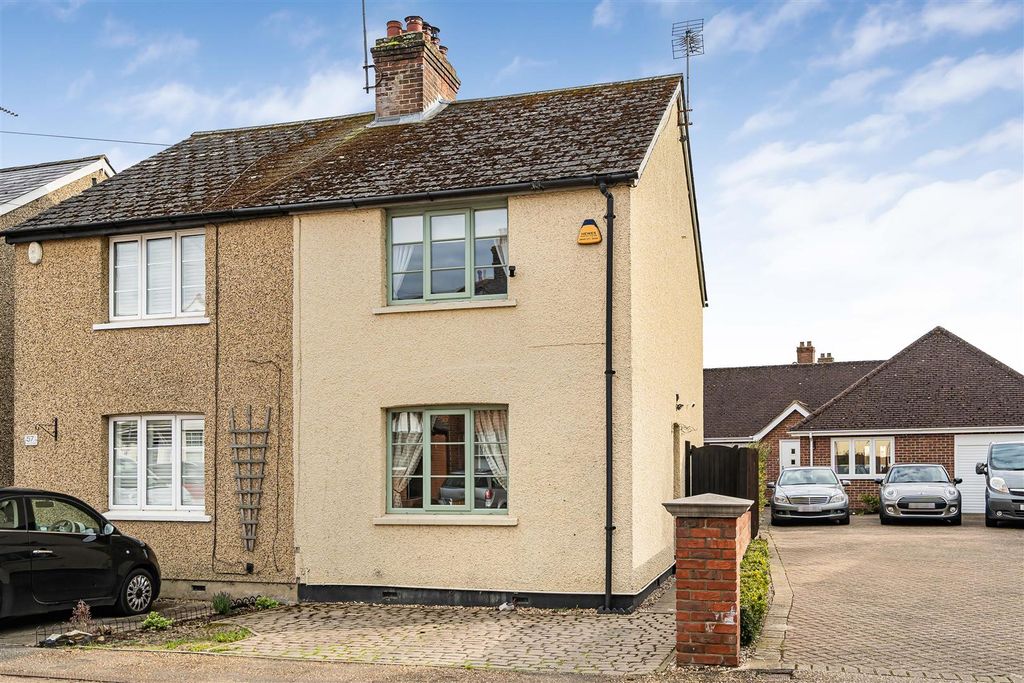 2 bed semi-detached house for saleSt. Johns Road, Stansted CM24
