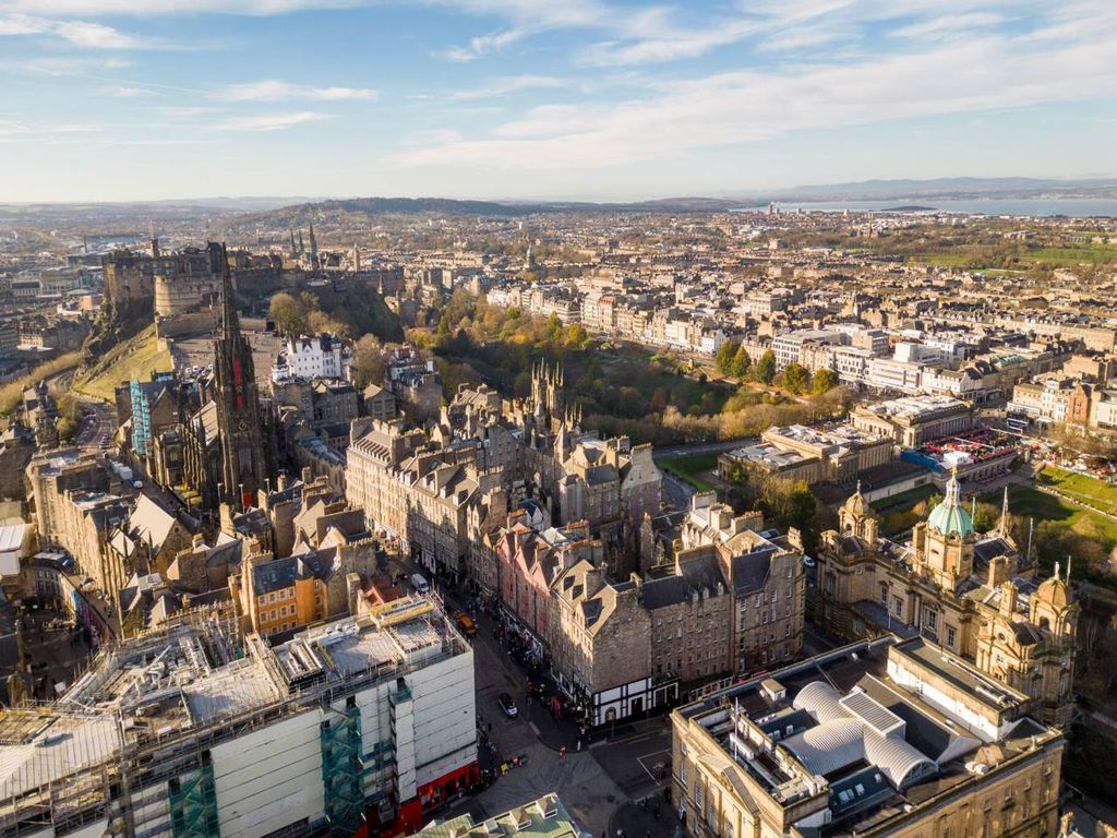 Additional image 23 of 2 bed flat for saleNorth Bank Street, Edinburgh EH1