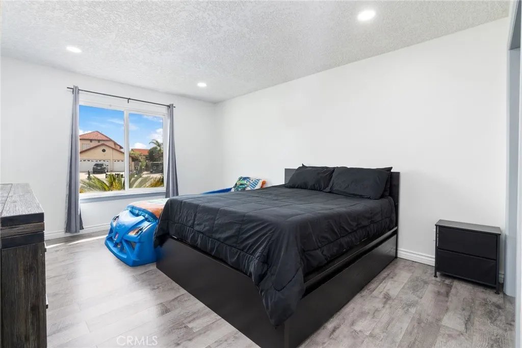 Additional image 30 of 682 W Cheshire St, Rialto, CA 92377