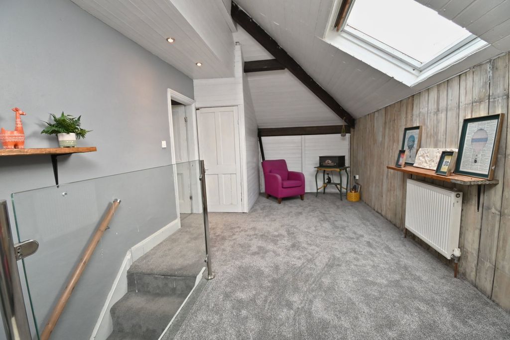 Additional image 22 of 5 bed detached house for saleLund Hill Lane, Royston, Barnsley S71