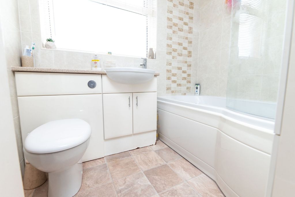 Additional image 9 of 4 bed detached house for saleLowlands Road, Belper, Derbyshire DE56