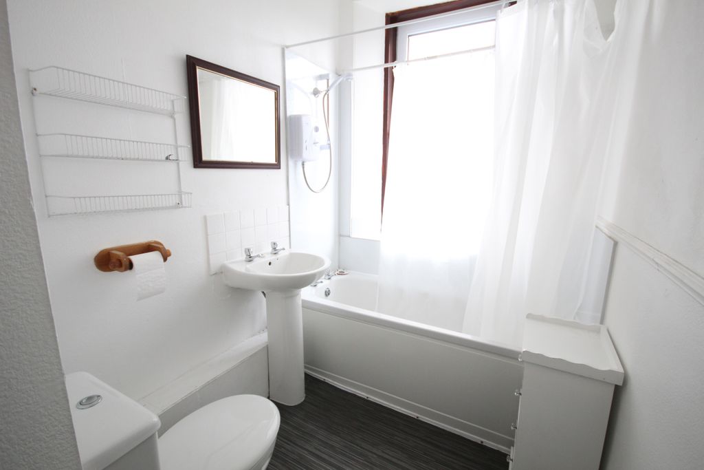 Additional image 11 of 1 bed flat for sale35B West Church Street, Buckie AB56