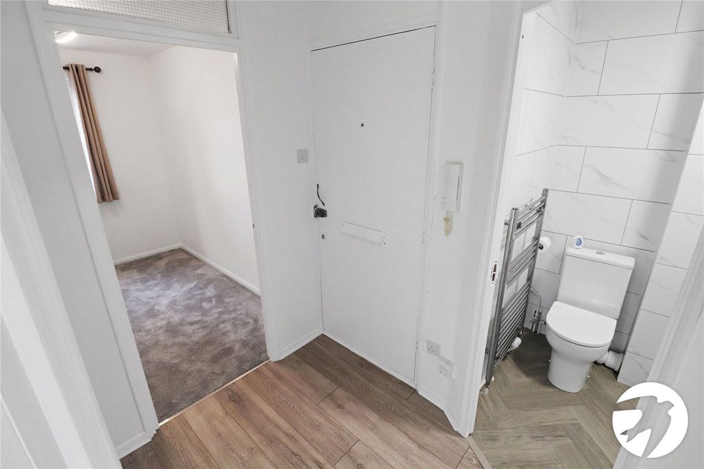 Additional image 11 of 2 bed flat for saleHeathdene Drive, Belvedere DA17