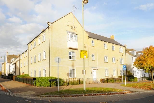 2 bed flat for saleCarterton, Oxfordshire OX18