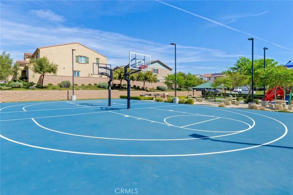 Additional image 31 of 17024 Red Tail Lane, Fontana, CA 92336