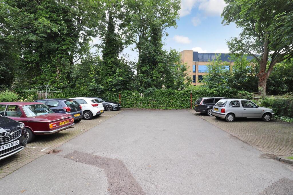 Additional image 11 of Beaconsfield Road, St. Albans