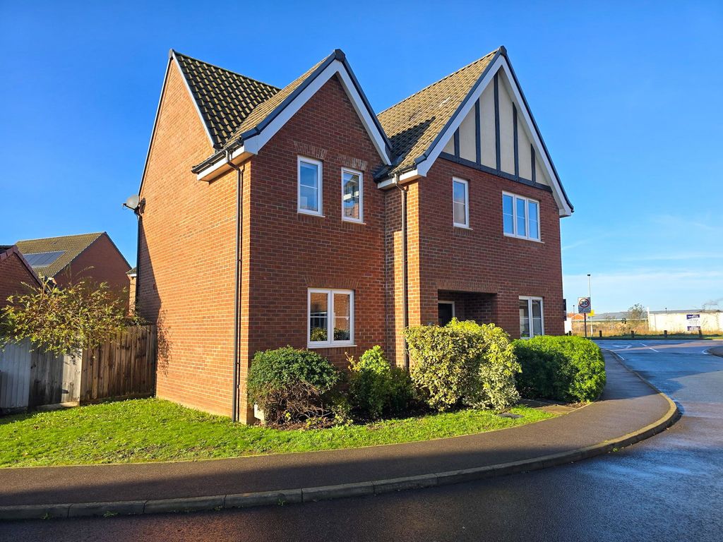 Additional image 28 of 4 bed detached house for saleHarebell Road, Attleborough NR17