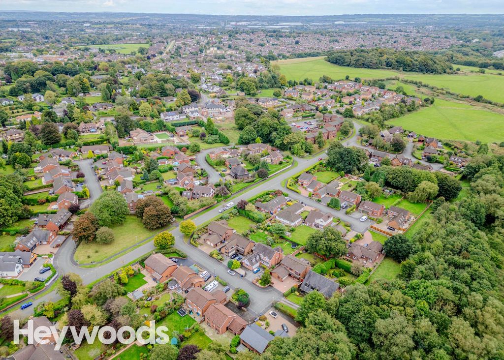 Additional image 43 of 4 bed detached house for saleCastel Close, Seabridge, Newcastle Under Lyme ST5