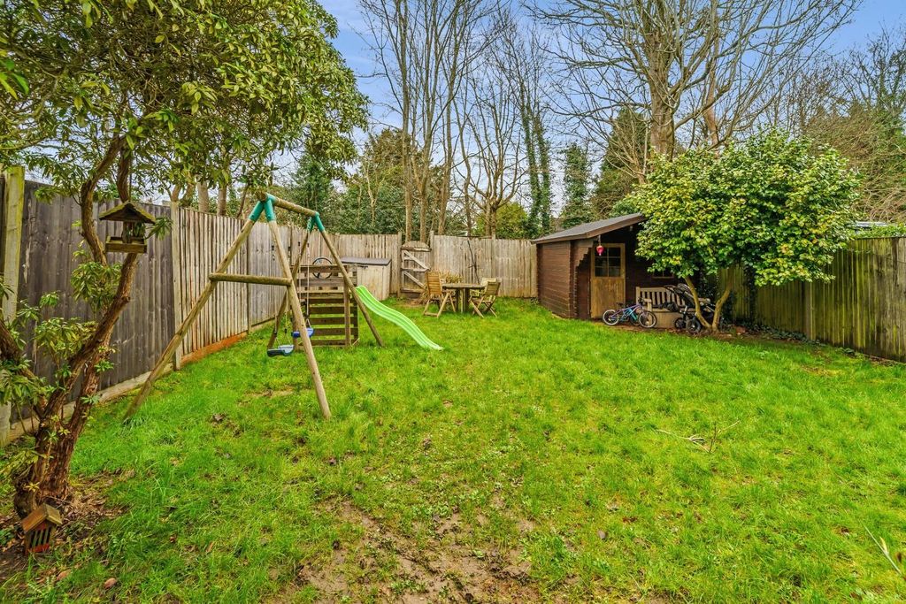 Additional image 2 of 4 bed end terrace house for saleThornfield Road, Banstead SM7