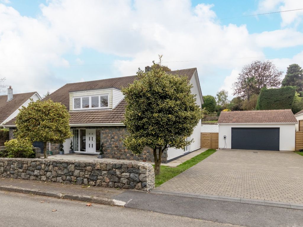 5 bed detached house for saleClos De Ruette Braye, Ruette Braye, St Peter Port, Guernsey GY1