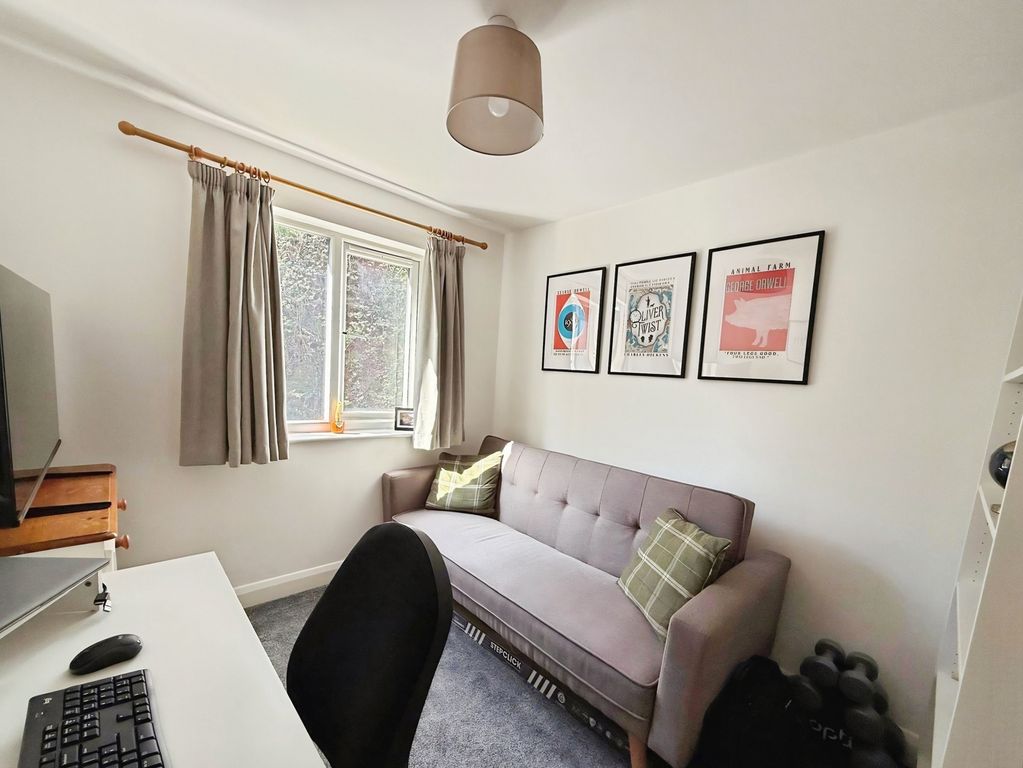Additional image 12 of 2 bed flat for salePark Lane, Kidderminster DY11