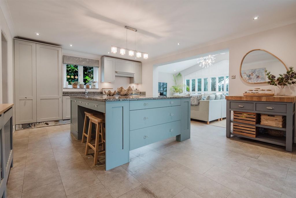 Additional image 3 of 5 bed detached house for saleNormanby Chase, Altrincham WA14
