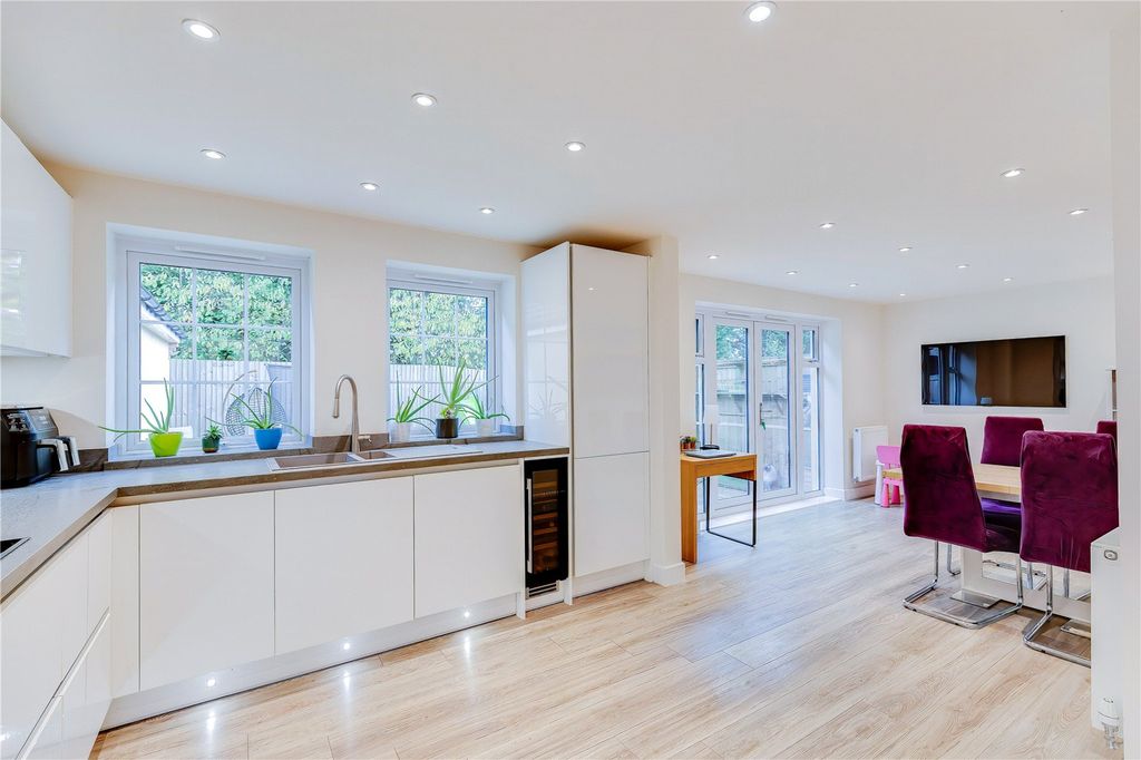 Additional image 8 of 4 bed detached house for saleCypress Crescent, St. Mellons, Cardiff CF3