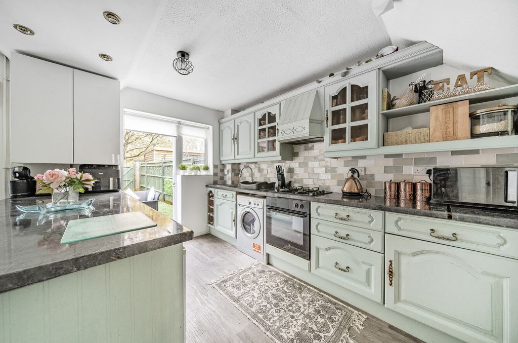 Additional image 2 of 3 bed end terrace house for saleWoking, Surrey GU21