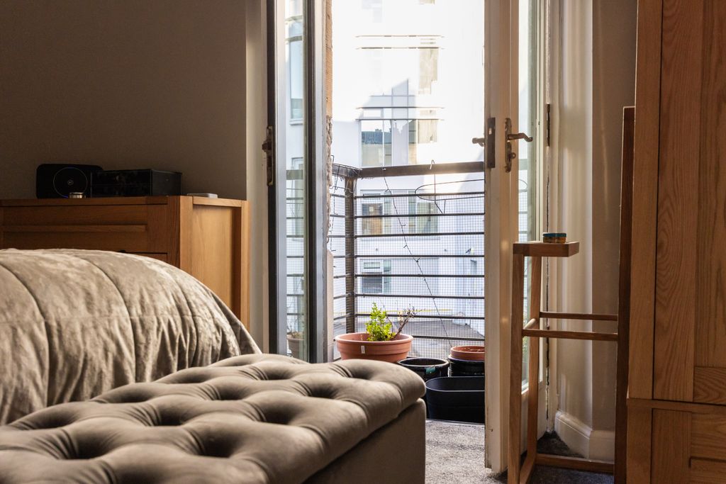 Additional image 13 of 3 bed mews for sale25 Dewar Place Lane, Edinburgh EH3
