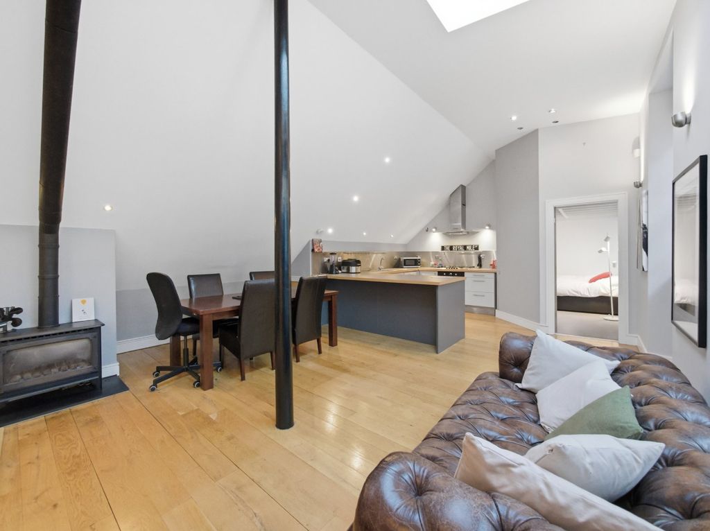 Additional image 4 of 2 bed flat for sale46 Thistle Street South West Lane, New Town, Edinburgh EH2