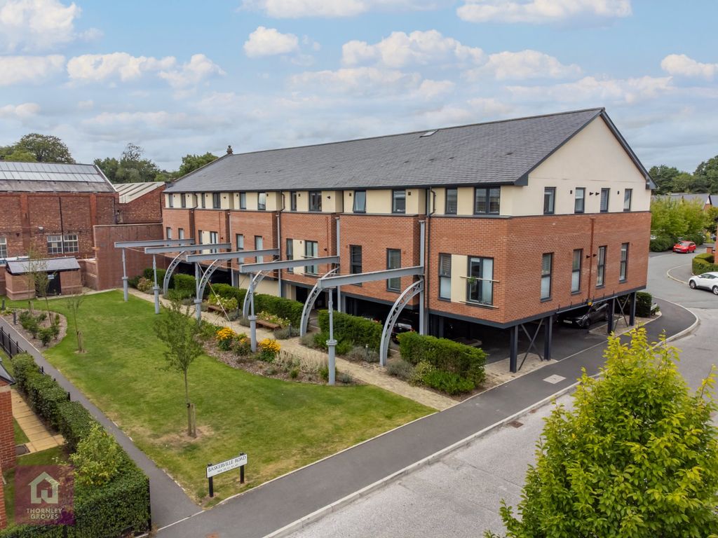 1 bed flat for saleBaskerville Road, Altrincham, Greater Manchester WA14