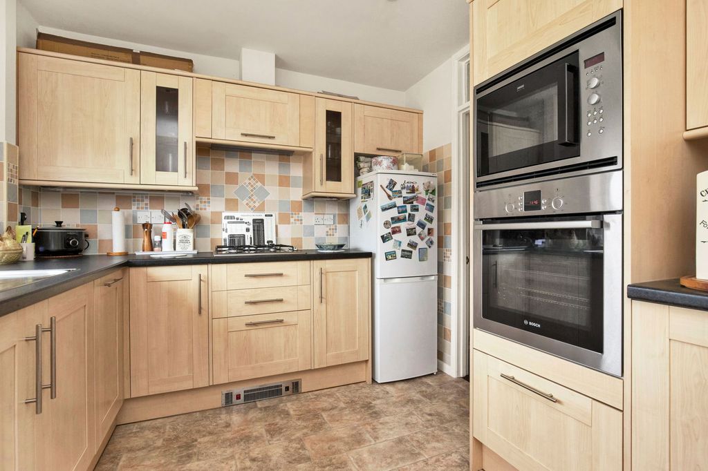 Additional image 6 of 3 bed bungalow for saleBramble Hill, Alresford, Hampshire SO24