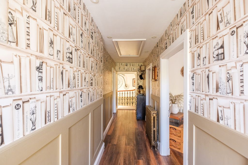 Additional image 18 of 4 bed town house for saleHowgate Road, Roberton, Biggar ML12