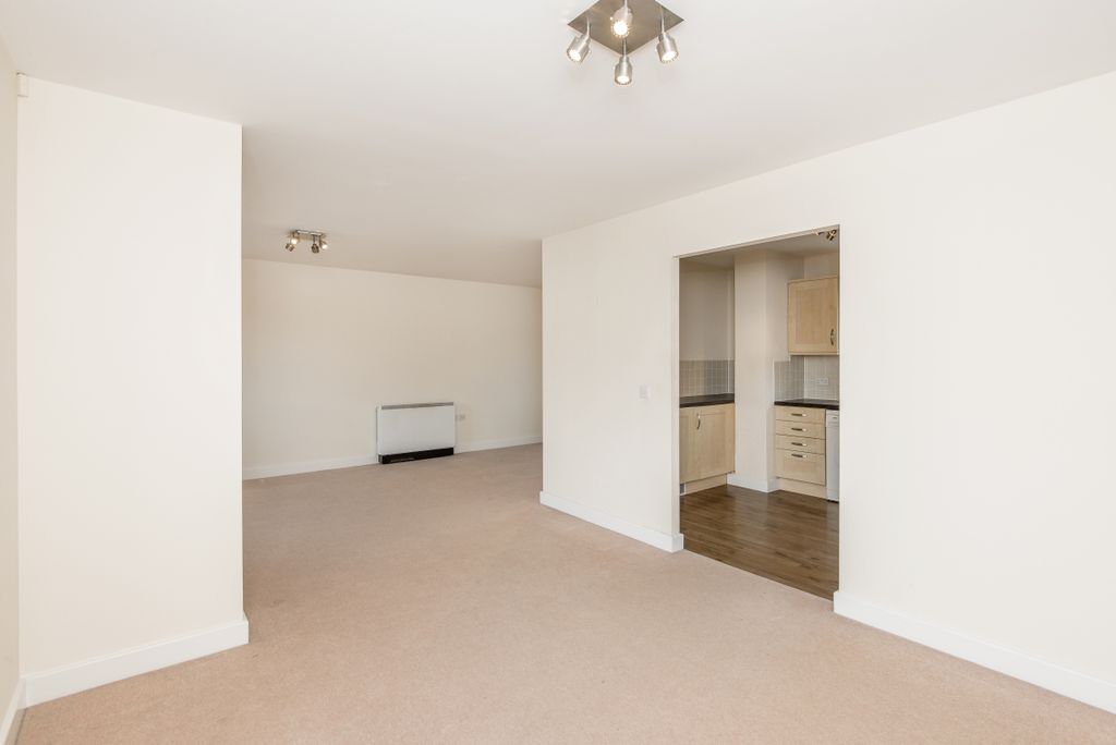 Additional image 2 of 2 bed flat for saleRosemary Drive, Banbury OX16