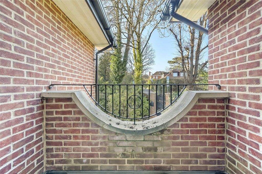 Additional image 20 of 5 bed detached house for saleQuinta Drive, Barnet EN5