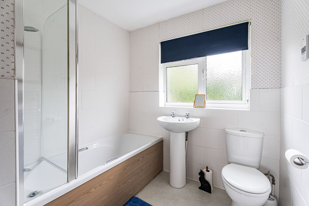 Additional image 15 of 5 bed detached house for saleTrevelyan Way, Berkhamsted HP4