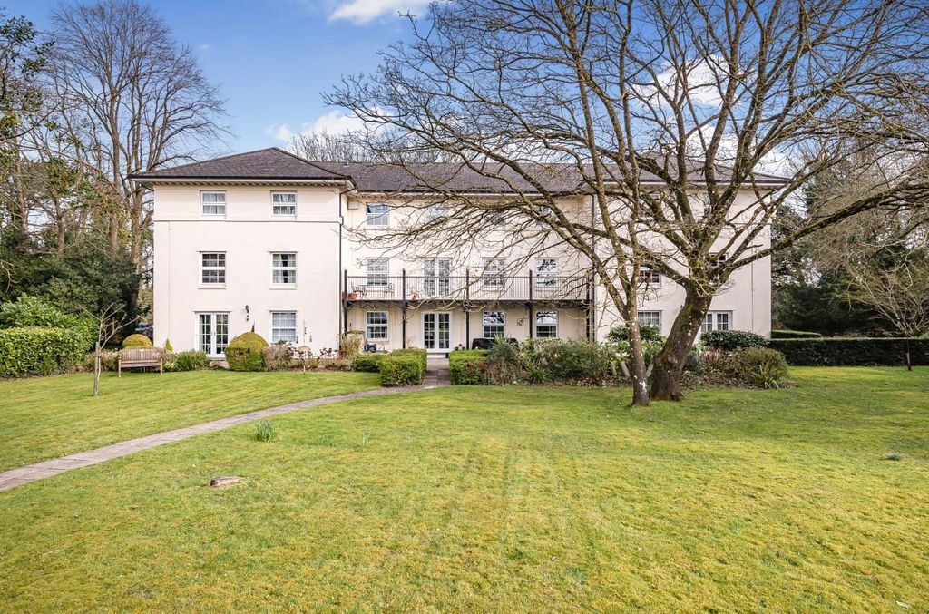 Additional image 14 of 3 bed flat for saleGravel Hill Road, Yate, Bristol BS37