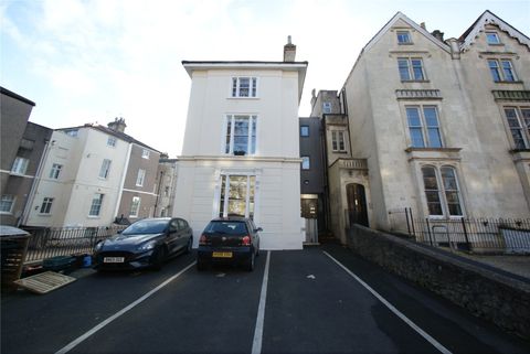 Oakfield Road Flat 3, Clifton, Bristol BS8