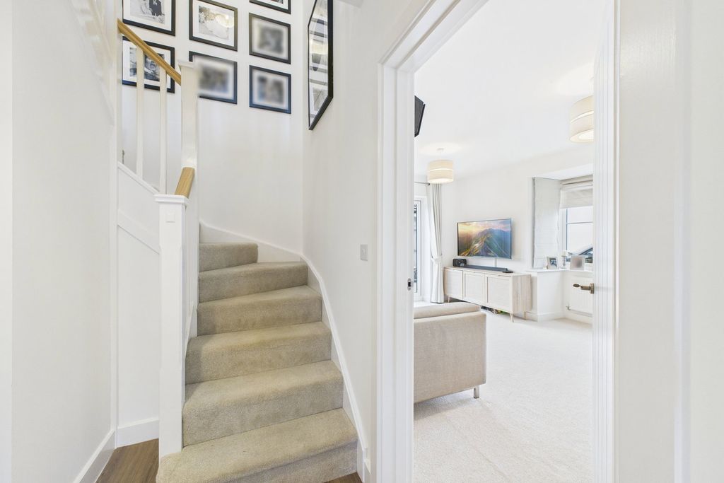 Additional image 9 of 4 bed detached house for saleHarebell Road, Attleborough NR17