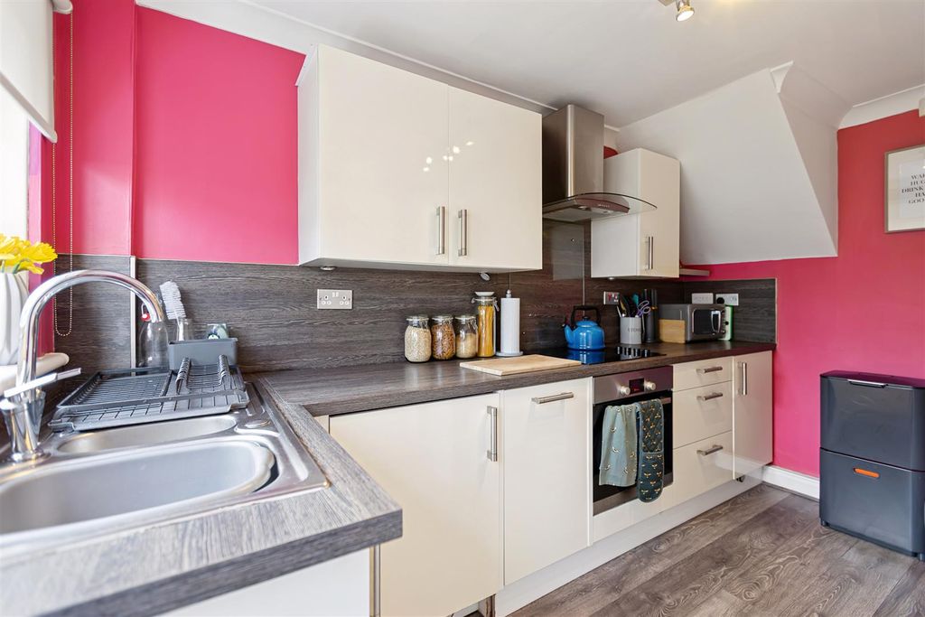 Additional image 7 of 2 bed semi-detached house for saleTalbot Road, Balloch, Alexandria G83