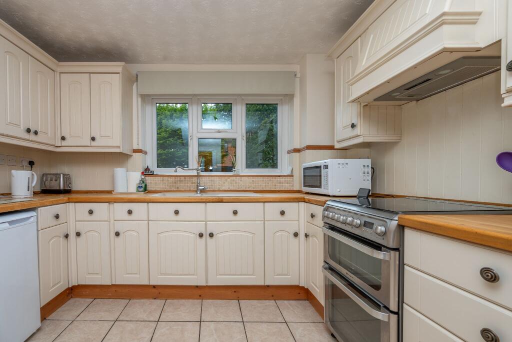 Additional image 6 of Victoria Way, Bidford-on-Avon, Alcester, B50