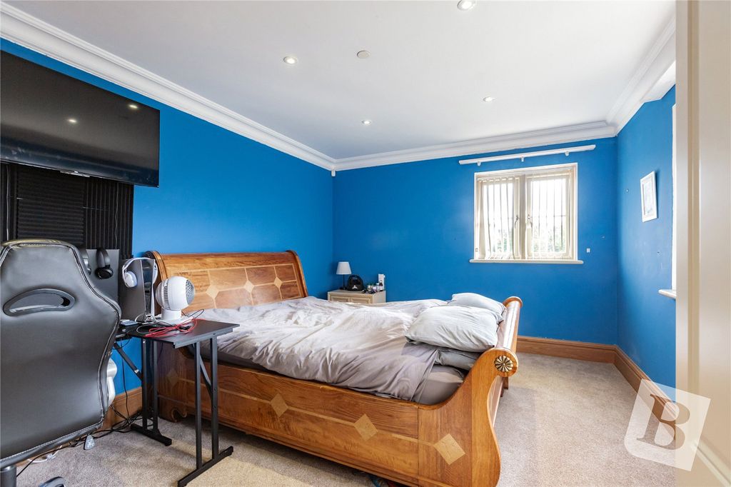 Additional image 7 of 5 bed detached house for saleSt. Marys Lane, Upminster RM14