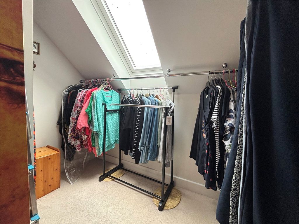 Additional image 11 of 2 bed flat for salePark Avenue, Sticklepath, Barnstaple, Devon EX31