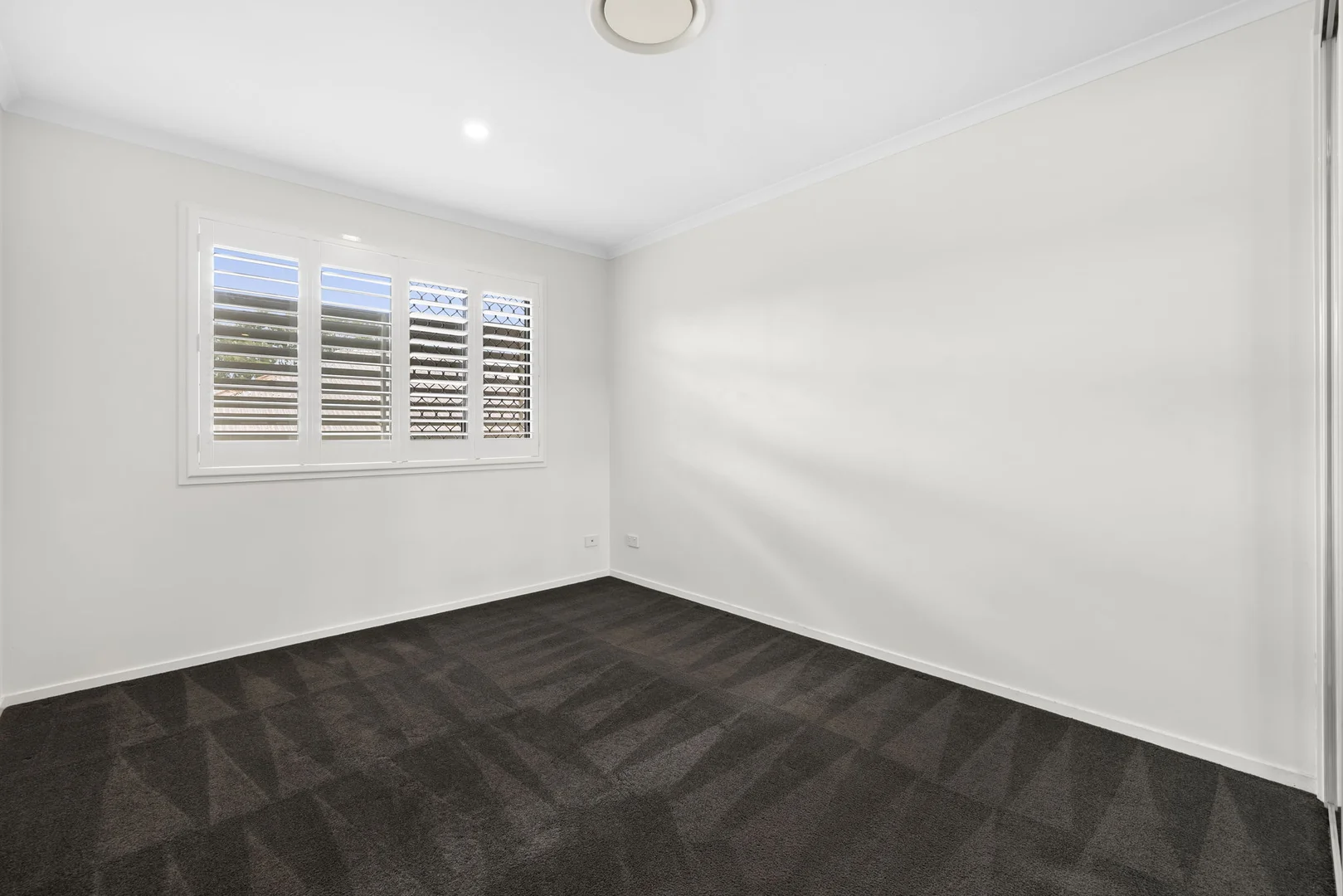 Additional image 10 of 1/84 Cambridge Street, Carina Heights QLD 4152