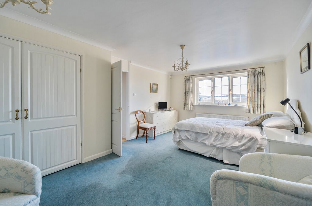 Additional image 10 of 4 bed detached house for saleNew Farm Road, Alresford, Hampshire SO24
