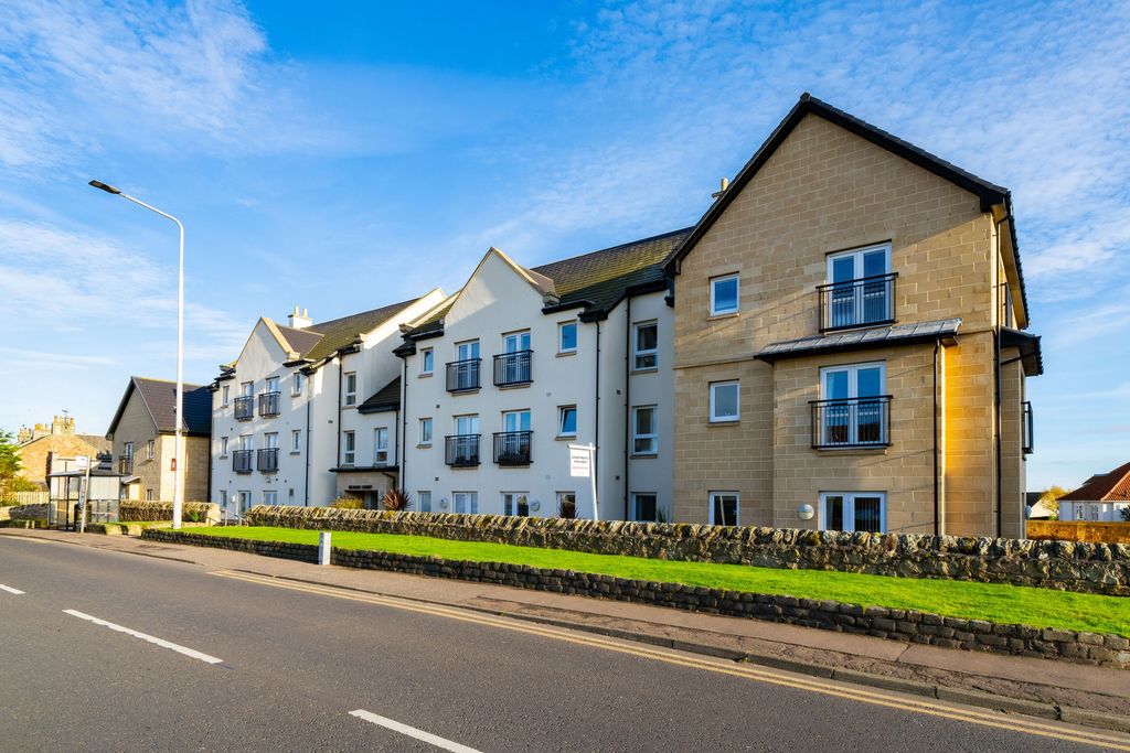 1 bed flat for saleBeacon Court, Anstruther KY10