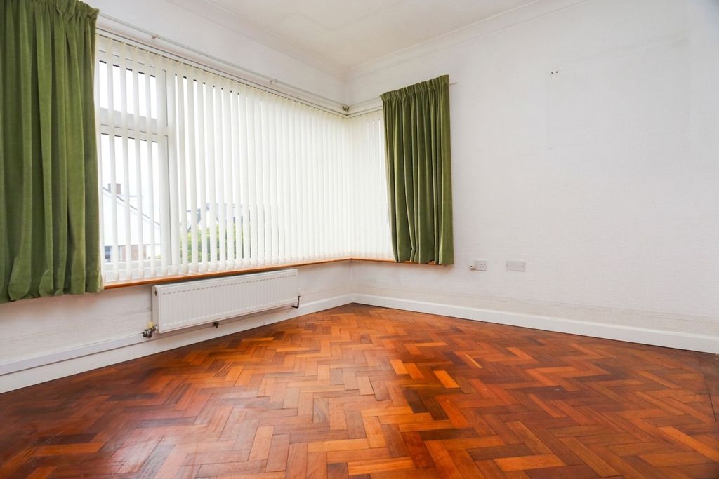 Additional image 5 of 4 bed detached bungalow for saleMin-Y-Mor, Barry CF62