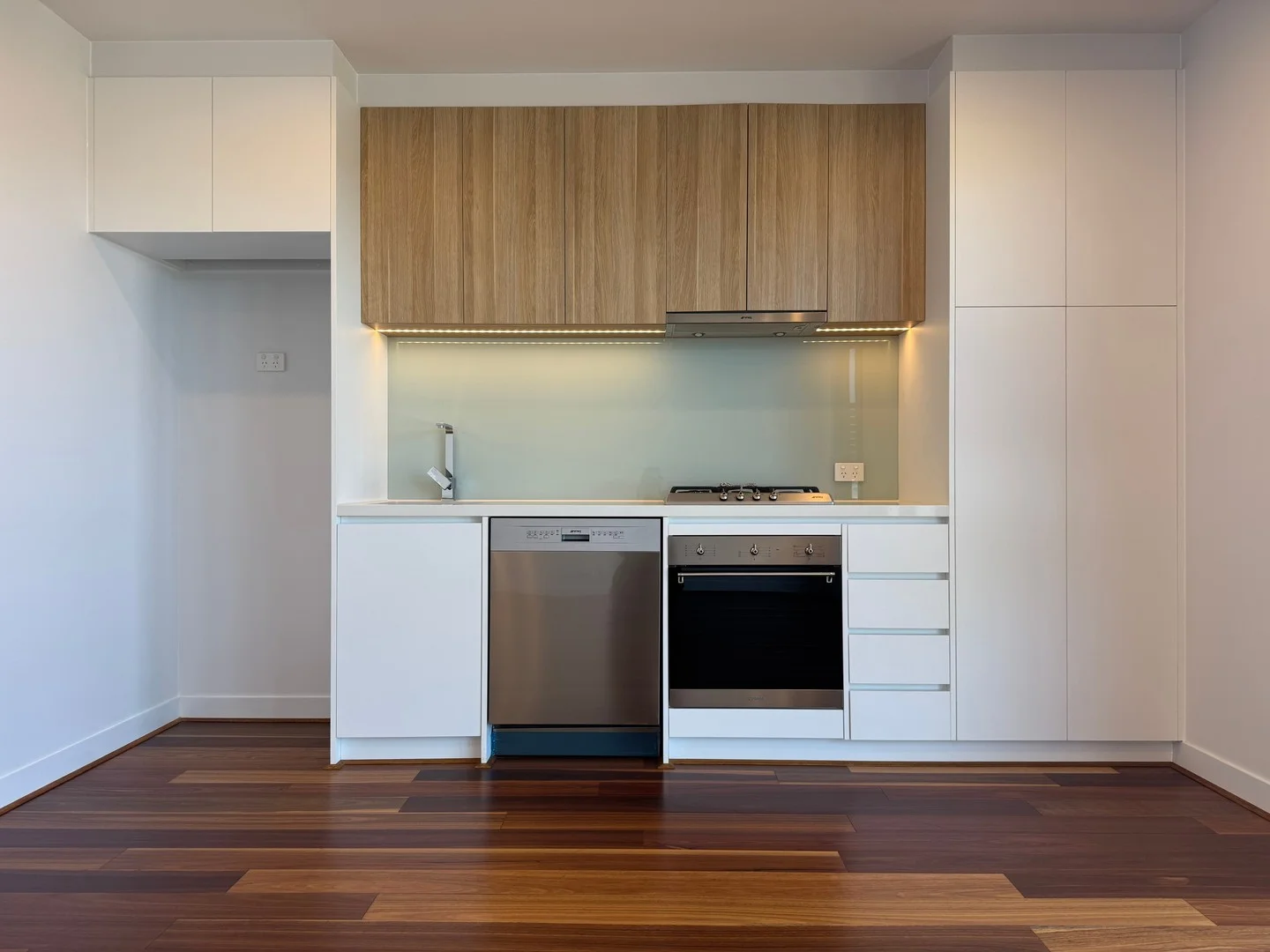 301/118 Pier Street, Altona VIC 3018