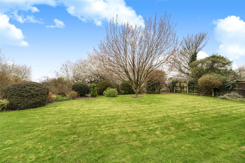 Additional image 9 of 2 bed maisonette for saleDe Havilland Way, Abbots Langley, Hertfordshire WD5