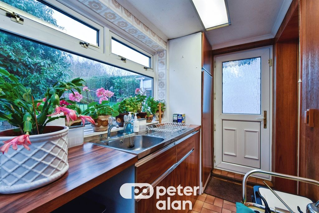 Additional image 8 of 3 bed detached bungalow for saleLlwydcoed Road, Aberdare CF44