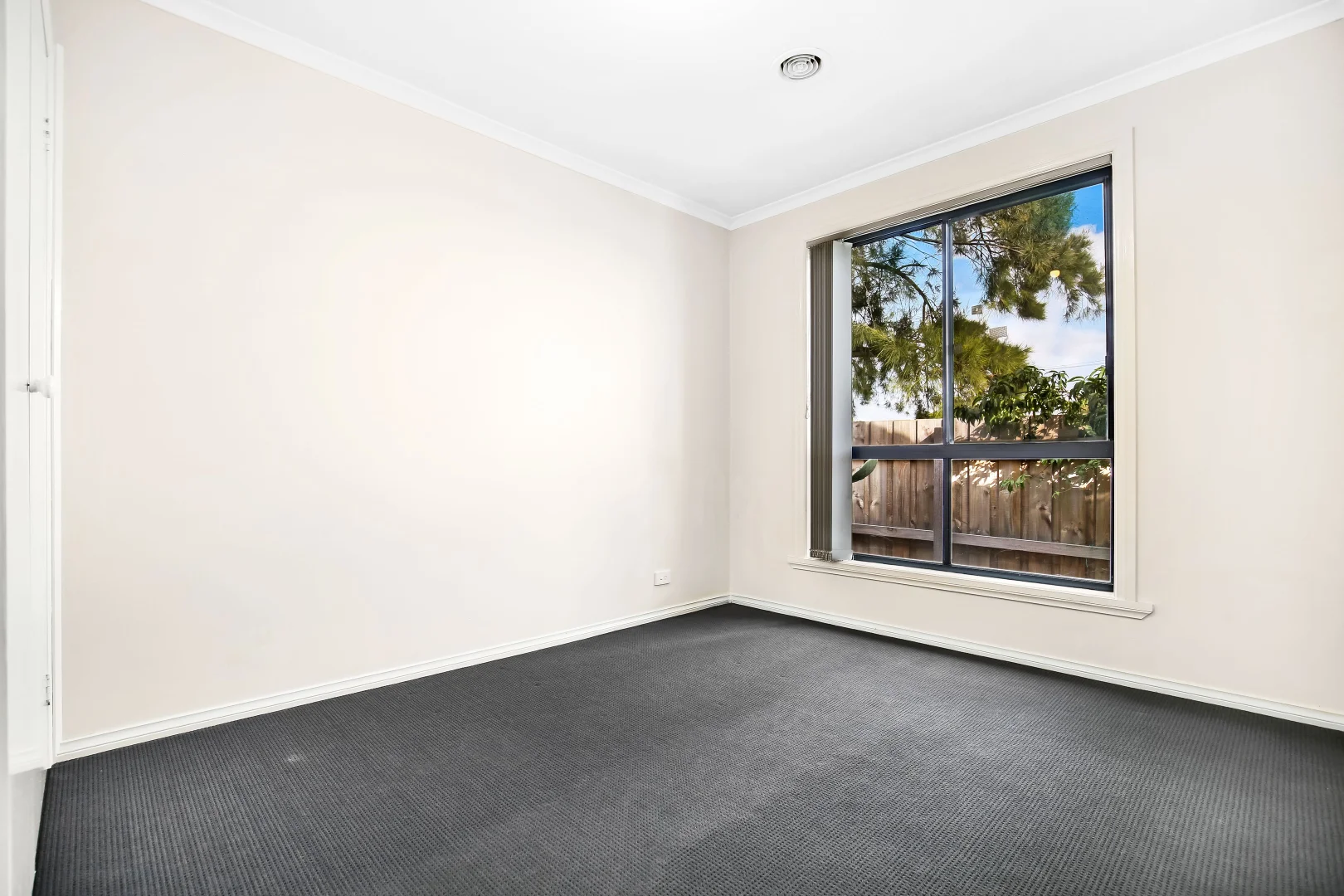 Additional image 4 of 1/95 Duffy Street, Epping VIC 3076
