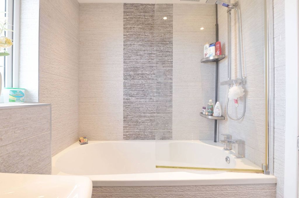 Additional image 13 of 3 bed terraced house for saleStewart Gardens, Currie, Edinburgh EH14