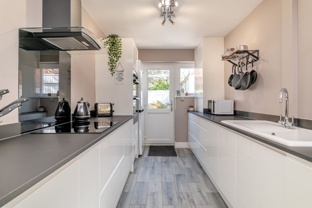 Additional image 3 of 2 bed bungalow for saleSunnyvale, Raglan, Usk, Monmouthshire NP15