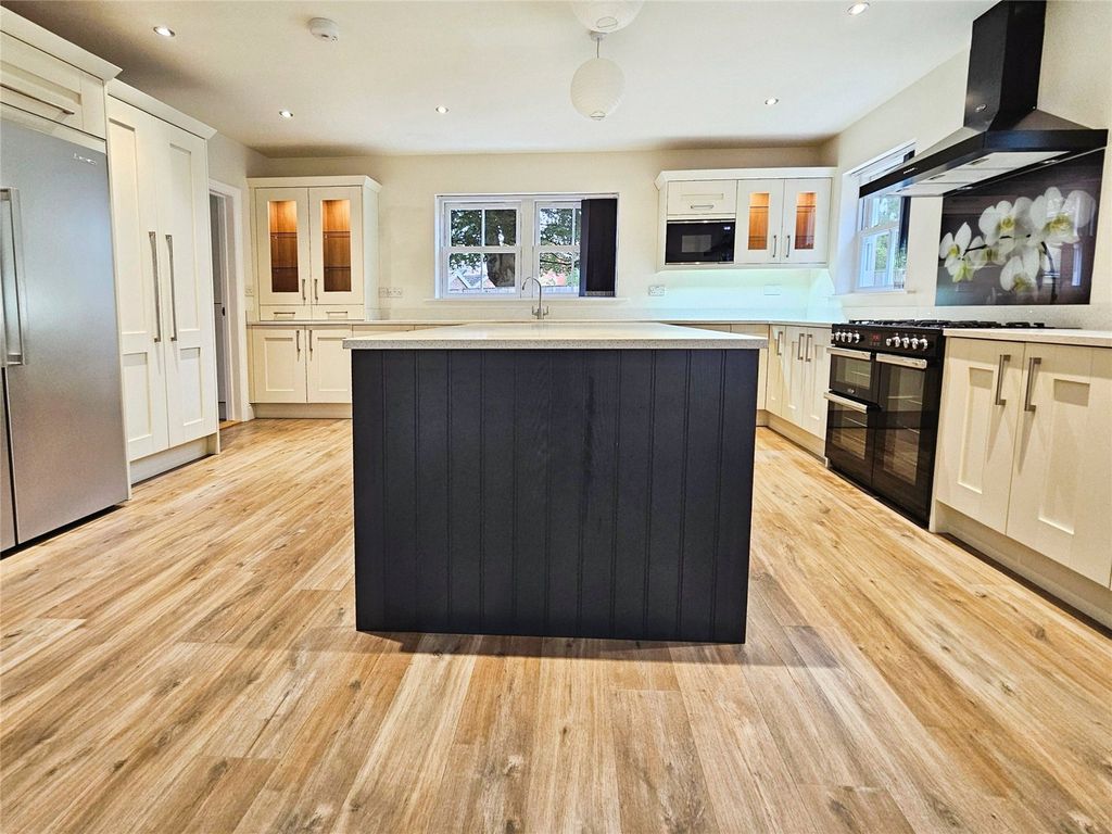 Additional image 7 of 4 bed detached house for saleChestnut Drive, Attleborough NR17