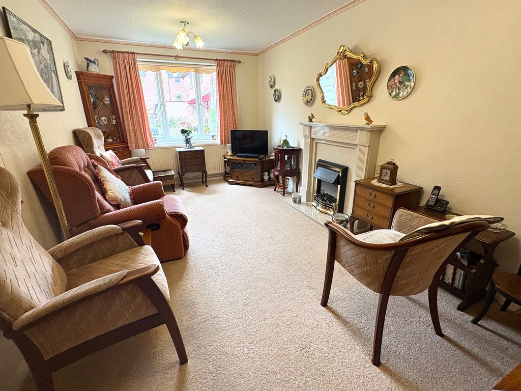 Additional image 2 of 2 bed flat for saleHenmore Place, Ashbourne DE6