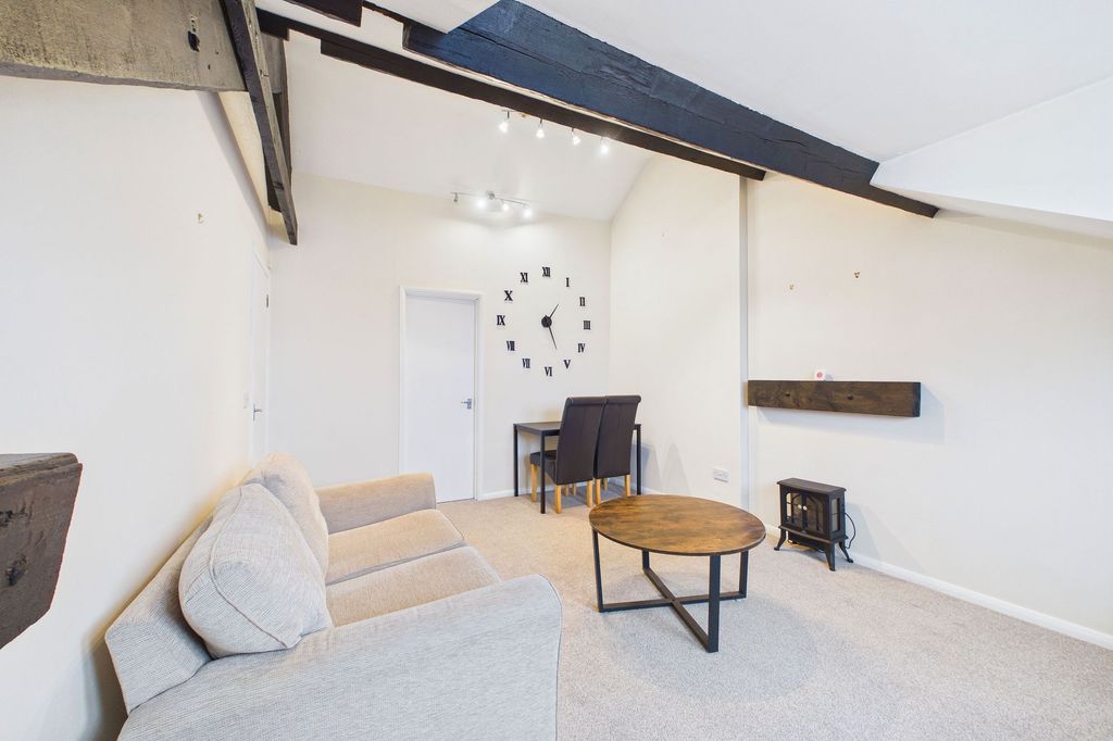 1 bed flat for saleWest Strand, Harbourside West Strand CA28 photo 4