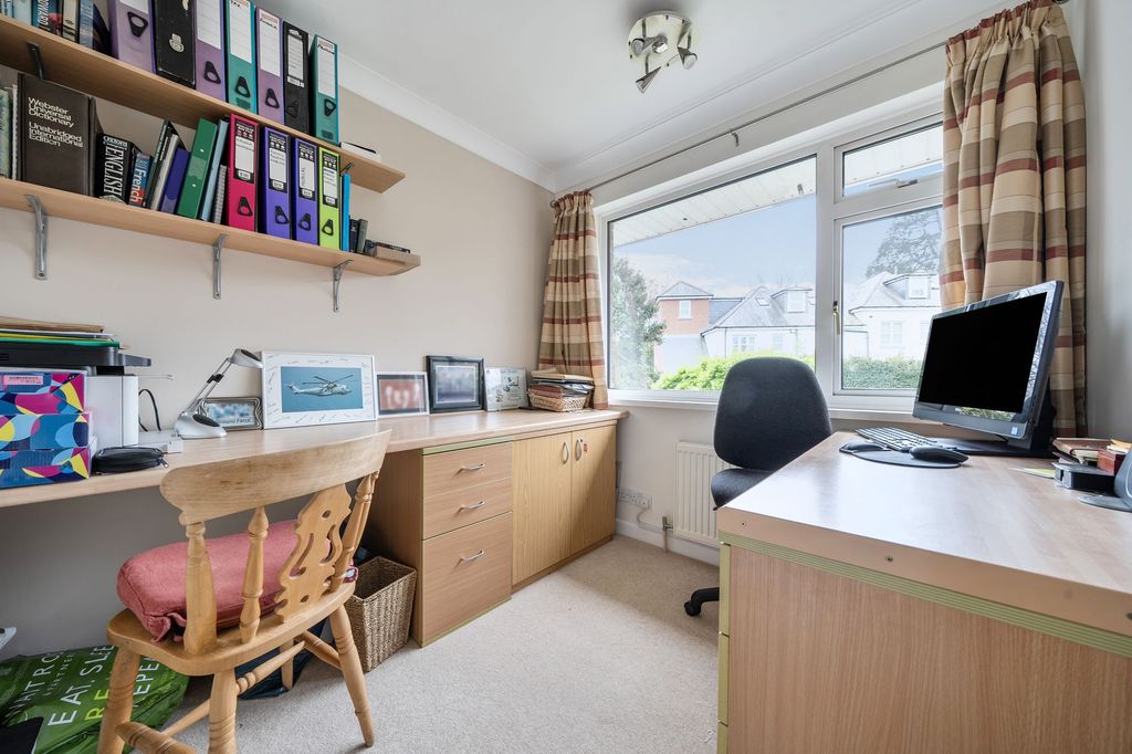 Additional image 11 of 4 bed detached house for saleLindens Close, Emsworth PO10