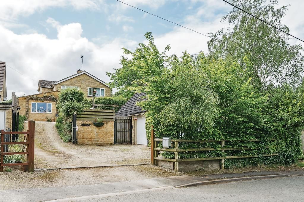 Additional image 6 of 4 bed detached house for saleOverthorpe, Oxfordshire OX17