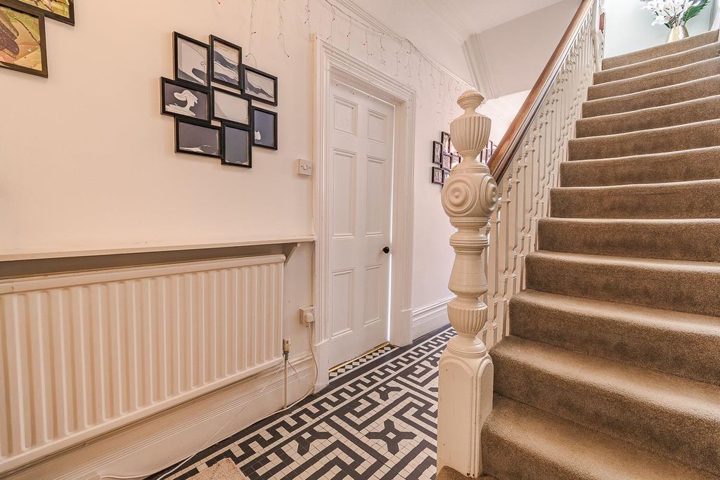 Additional image 27 of 4 bed semi-detached house for saleRomilly Road, Barry CF62